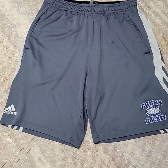 ADIDAS COLBY UNIVERSITY SHORTS SIZE L/XL (NO SHOWN) 36??? X 20 TOP TO BOTTOM - Picture 3 of 8
